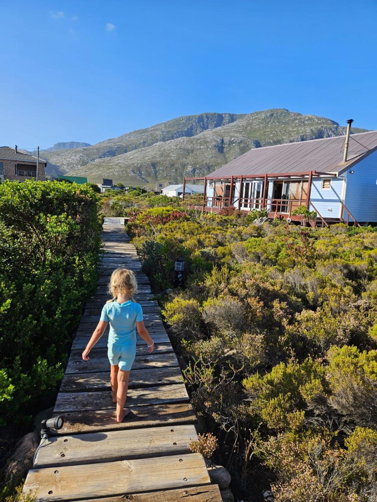 Holiday home Brandys House *